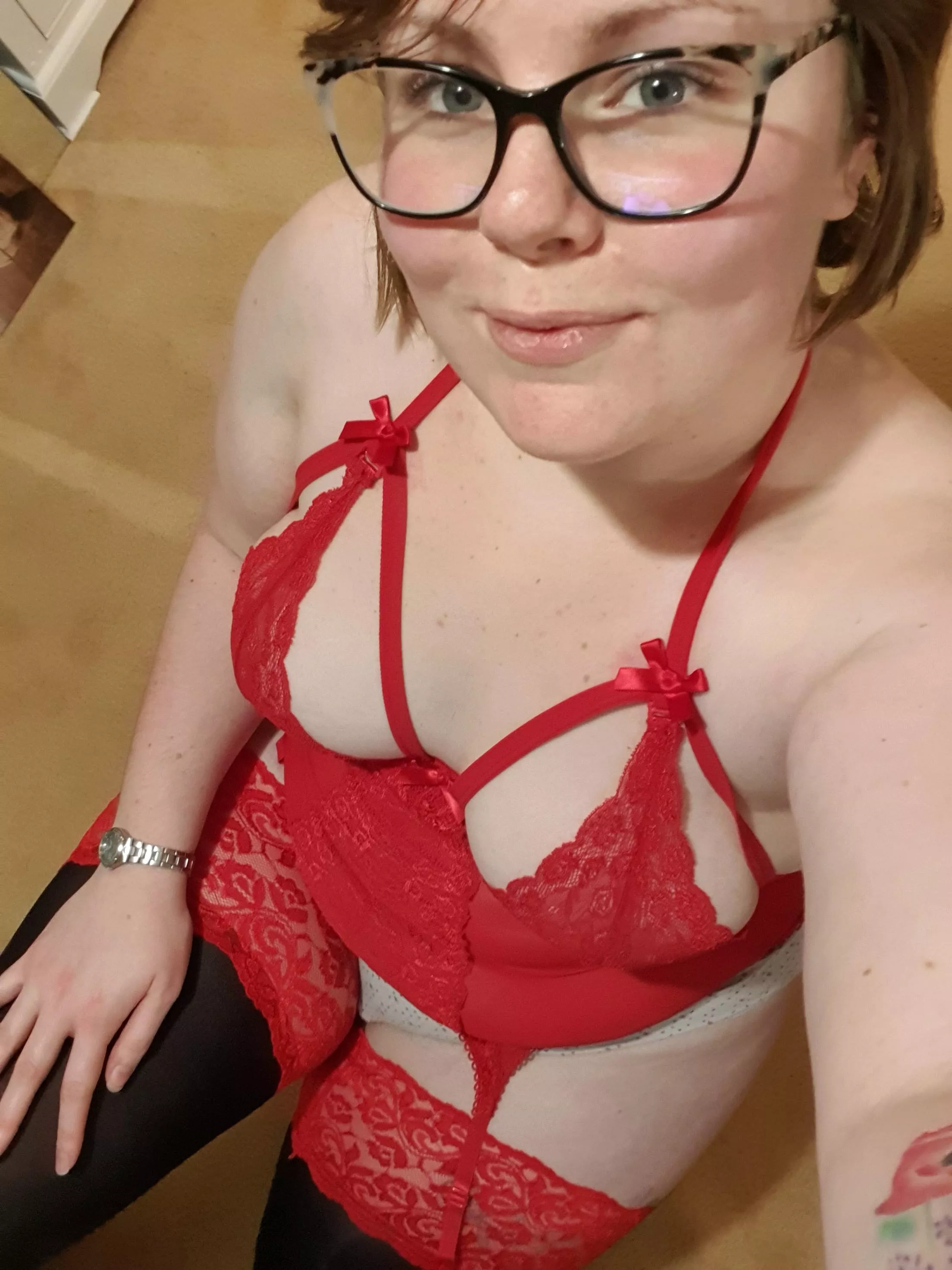 Loving these red topped suspenders 😍 Loving these red topped suspenders 😍