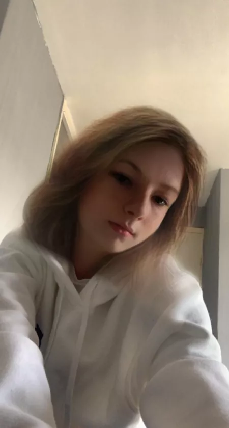 Loving this filter and hoodie combo <3