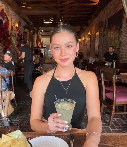 Lunch date Lunch date