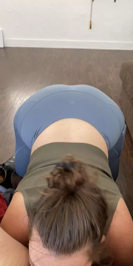 Lunch time sloppy from daddy’s pawg Lunch time sloppy from daddy’s pawg