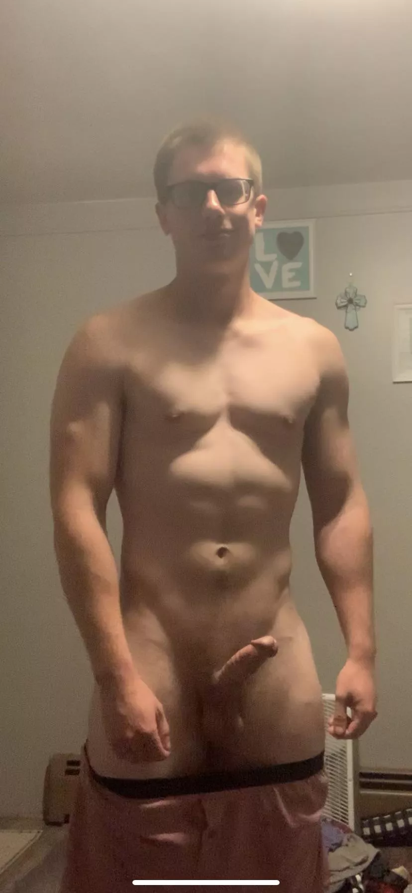 M 20 Would you fuck? M 20 Would you fuck?