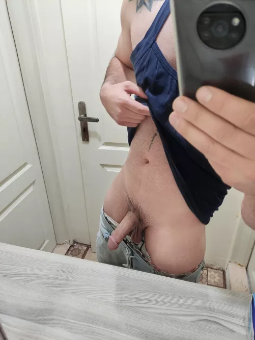 M 27/6'1/187lbs