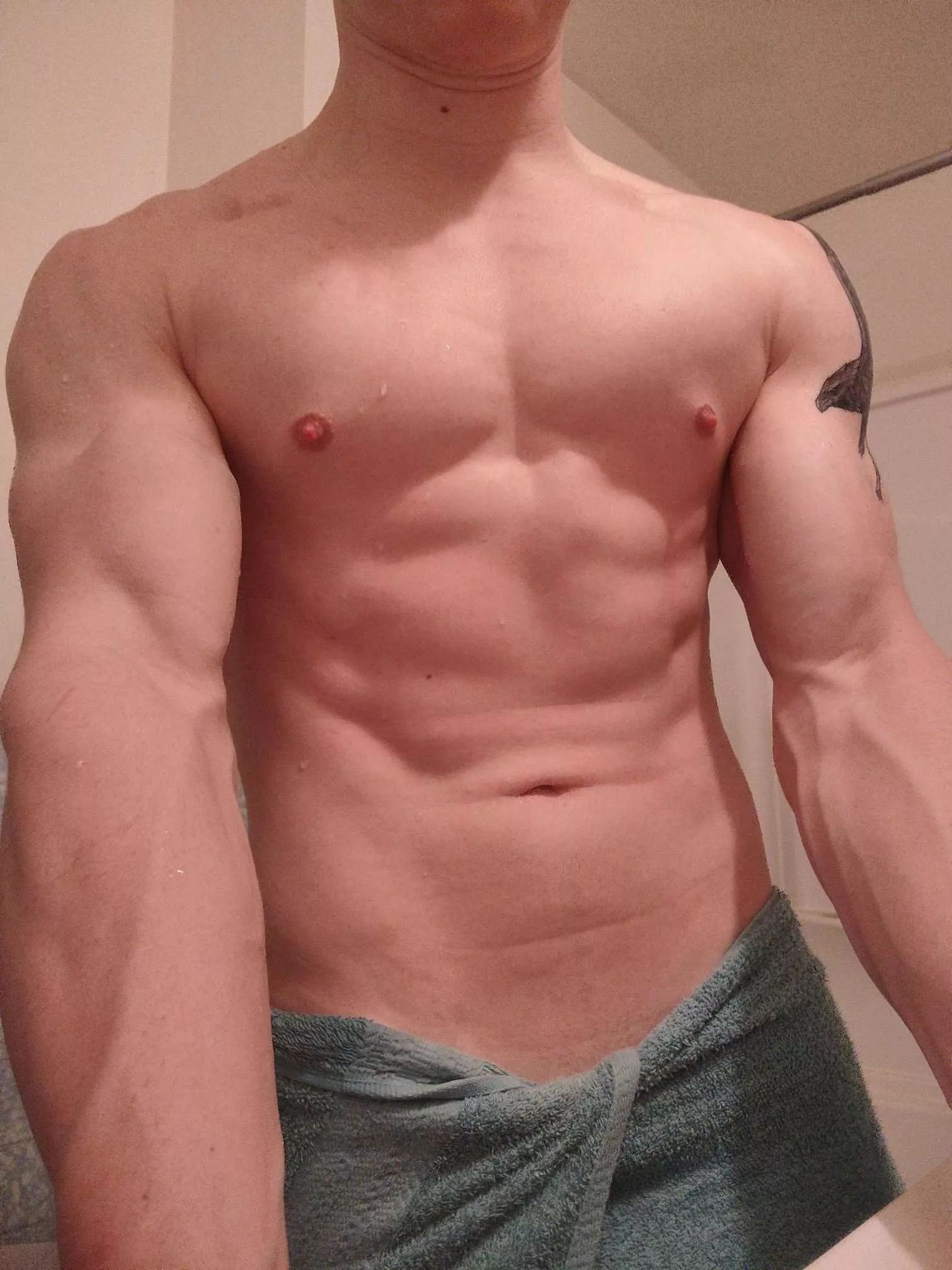 (M) (M)