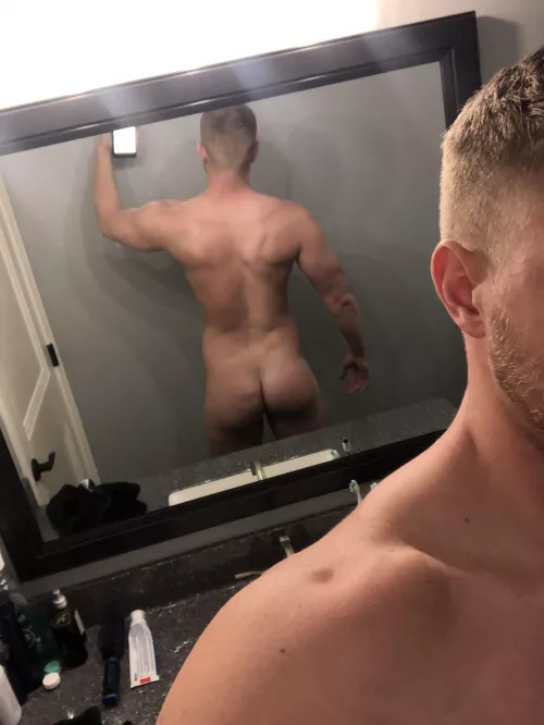 (M) cant skip glutes