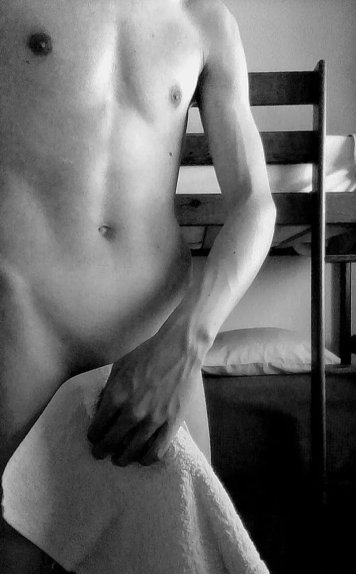 [M] I'm your Valentine's gift, do you want to unwrapped it?