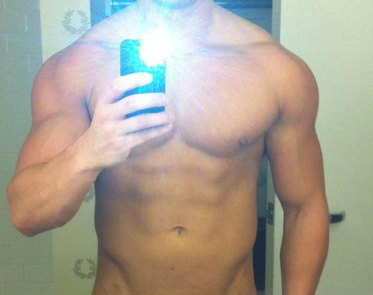 (M) LA body here ;) (M) LA body here ;)