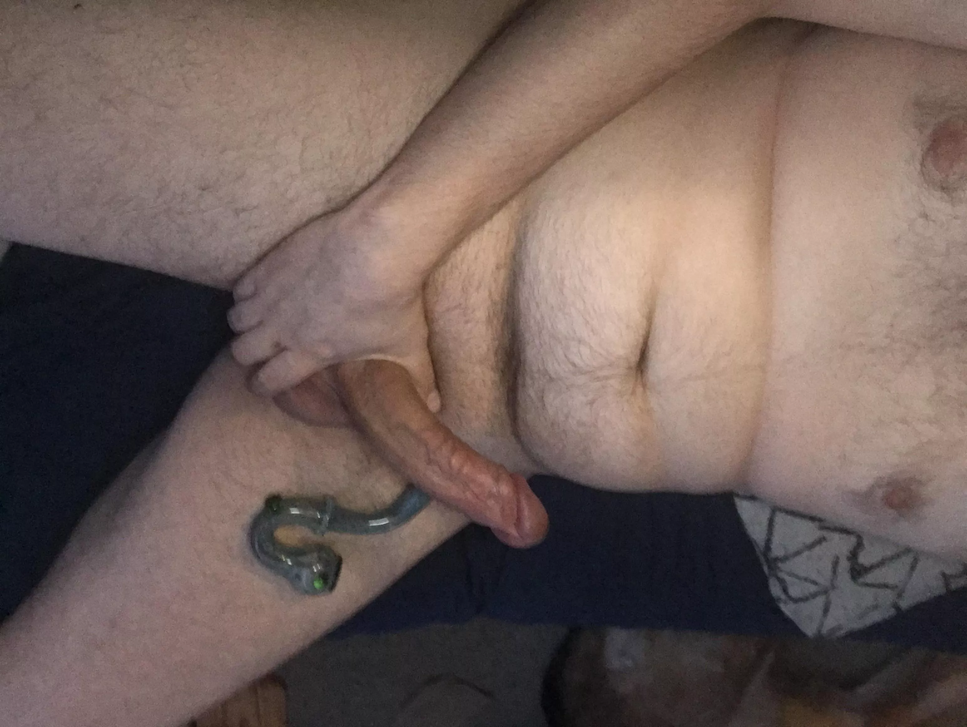 [m] looking for someone to smoke a bowl and chill