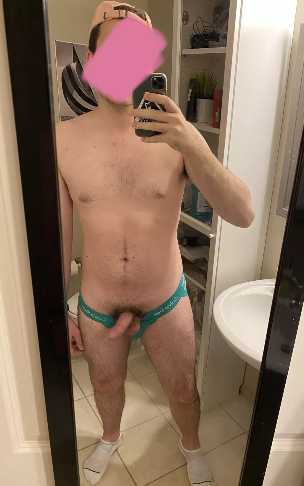[m] rate my body 1-10 and drop some feedback. 24yo, 6’1”, 205lb