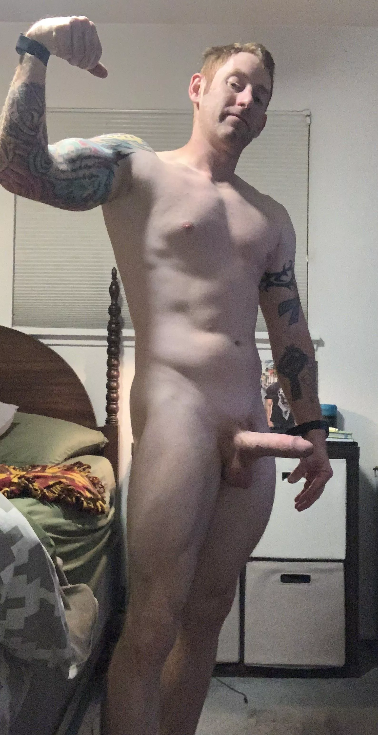 (M) Ready for my workout. Any of you ladies want to join me. Shoot me a message.