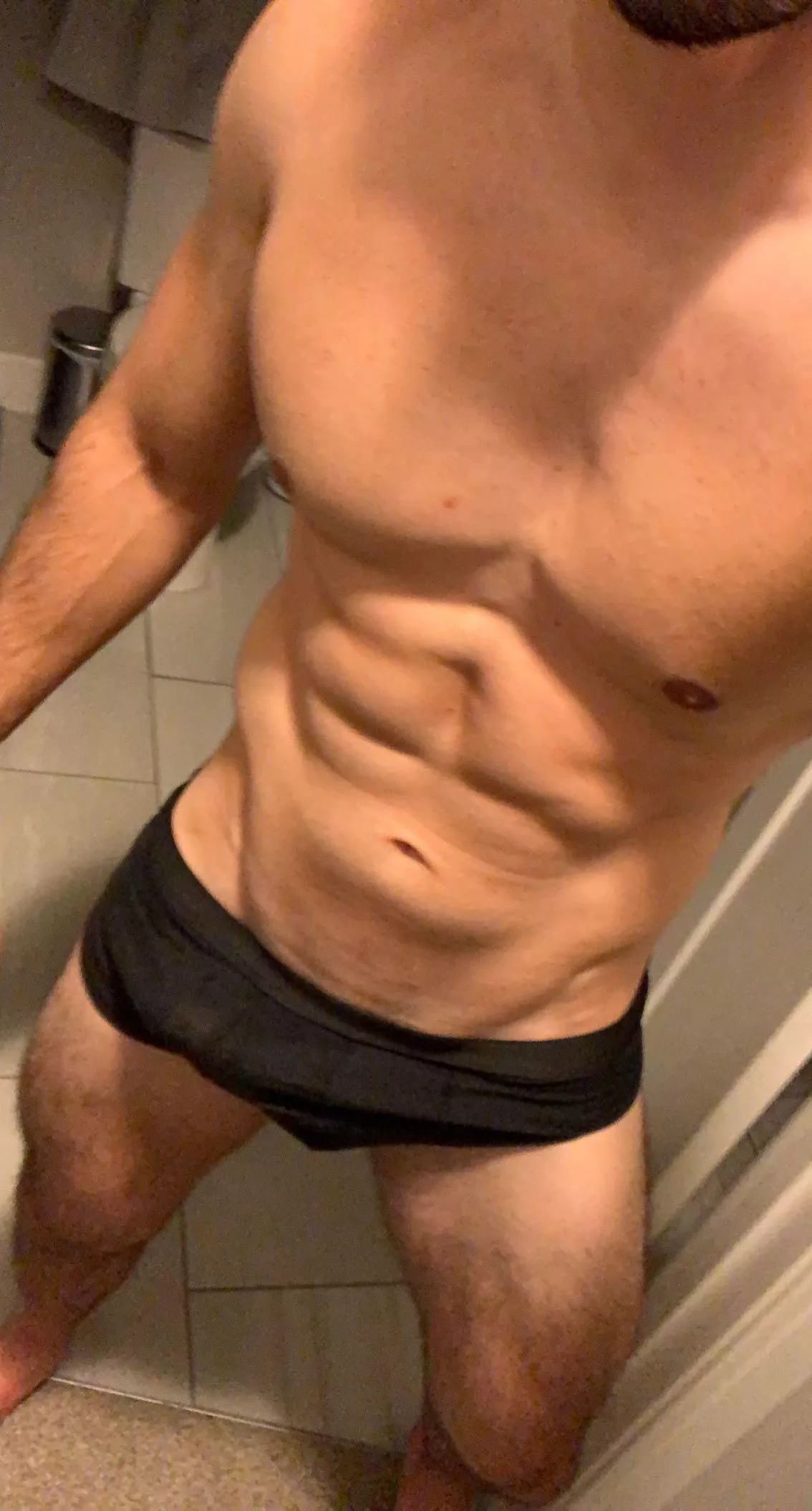 [M] Sunday = Leg Day