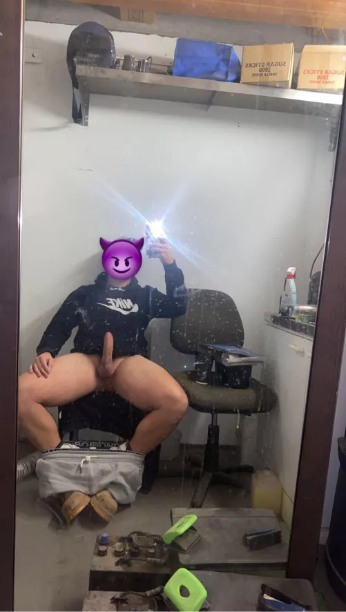(M) Take a seat π