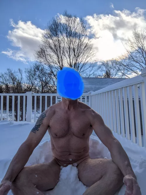 M/57 5’9” 175 lbs. Sometimes cold air meditation does a body good. Anyone want to play in the snow?
