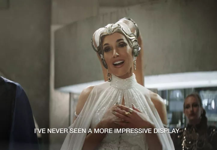 Madam Garsa approves of her male slaves: all hard at full attention as soon as she enters the room 👏[The Book of Boba Fett]