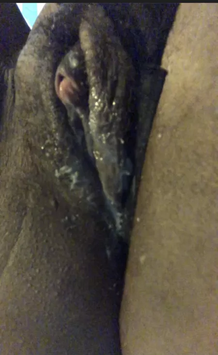 made myself cum in less than a minute π want to see the whole thing? message me