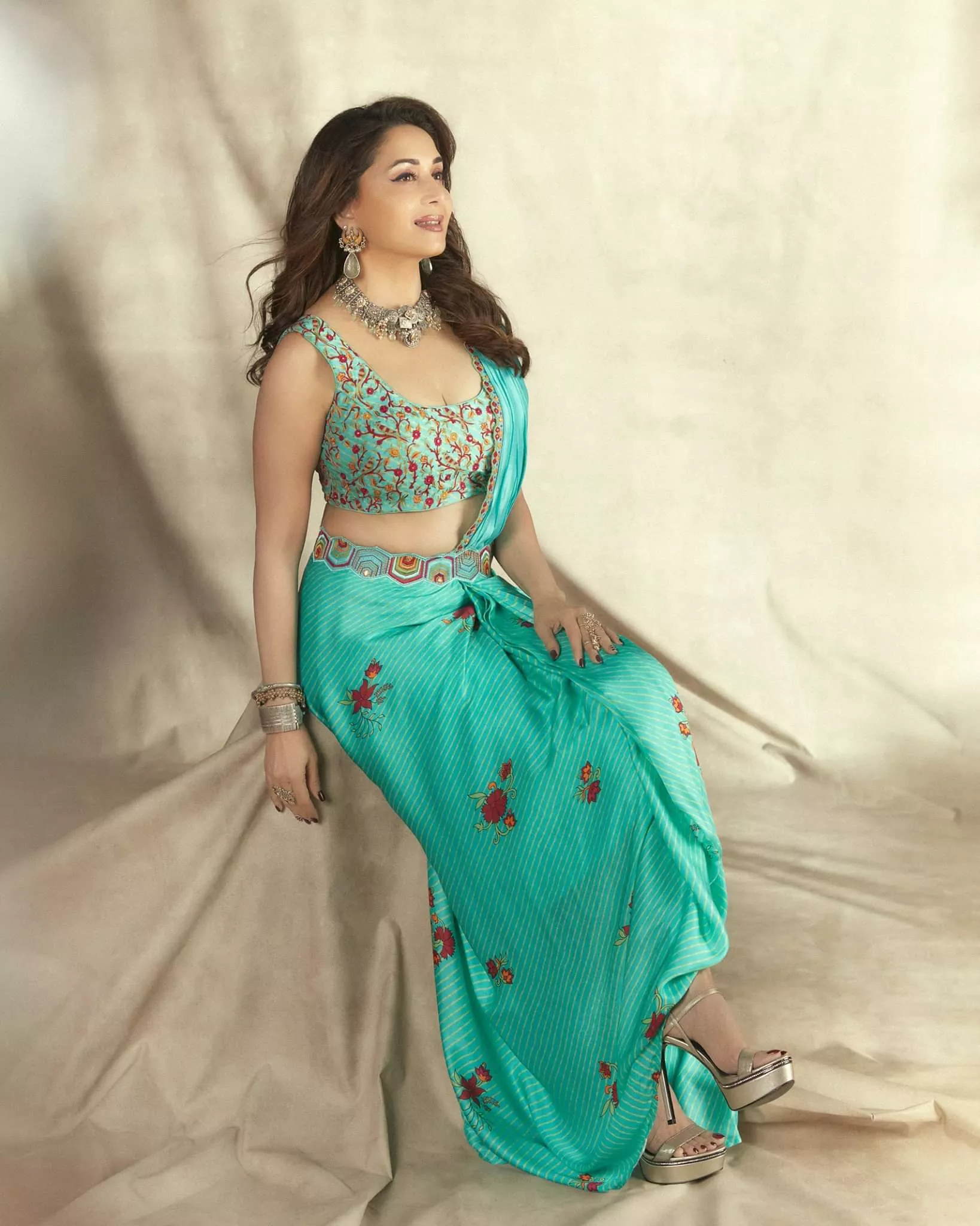 Madhuri Dixit the ultimate Milf.. what's your fantasy ? Madhuri Dixit the ultimate Milf.. what's your fantasy ?