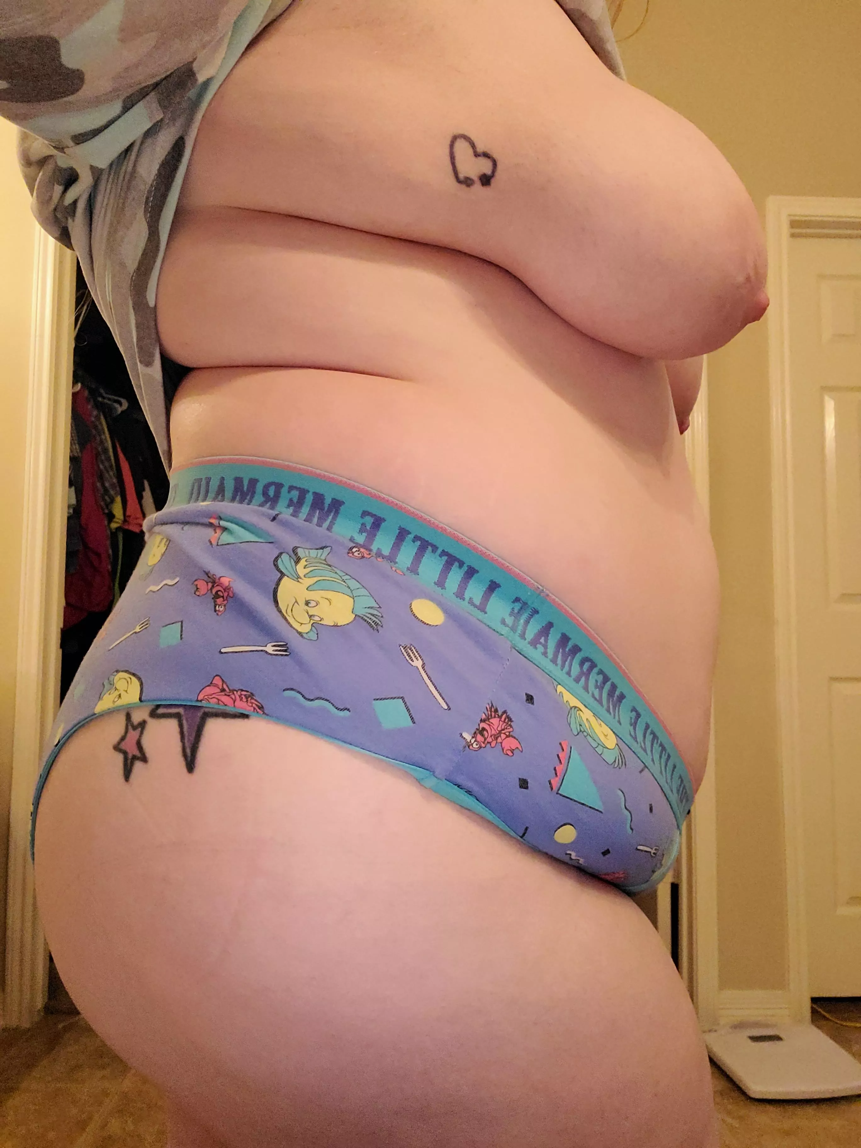 Make sure to get my good side.