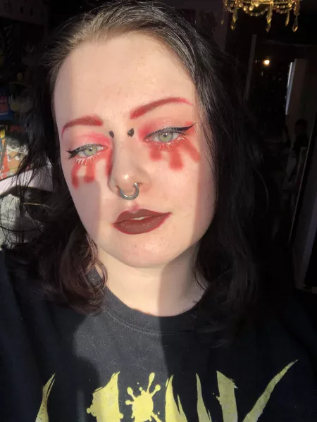 Makeup brings me joy Makeup brings me joy