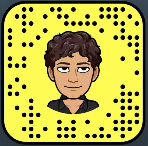 MALE 20, LOOKING FOR FEMALE 18+ WHO WANTS TO SEE AN 8INCH COCK. SC NAME: YouHungLikeMe