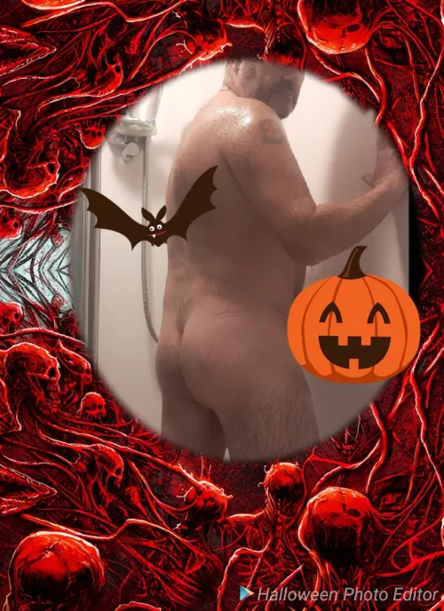 Male 43 happy Halloween 😉 Male 43 happy Halloween 😉
