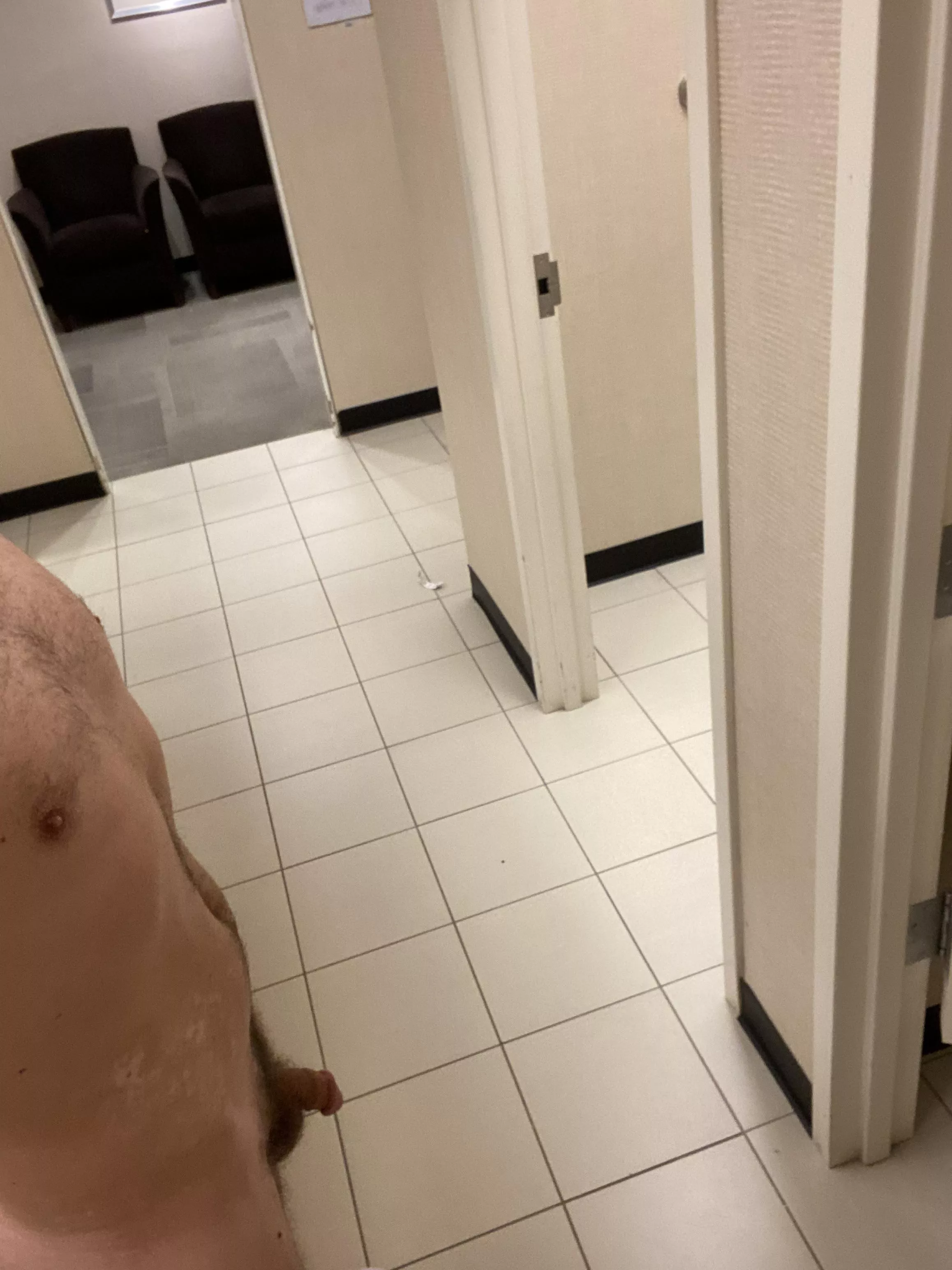 Mall changing room nude shot