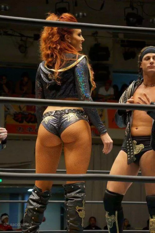 Mariaās Ass is Ridiculous
