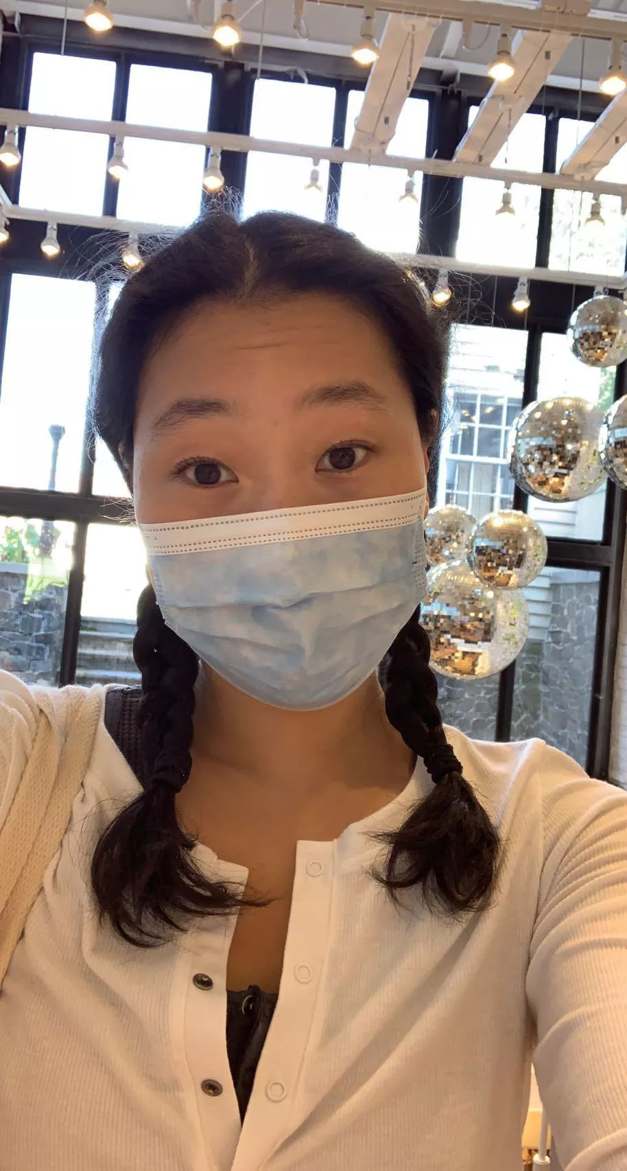 Mask on! Shopping day! ??