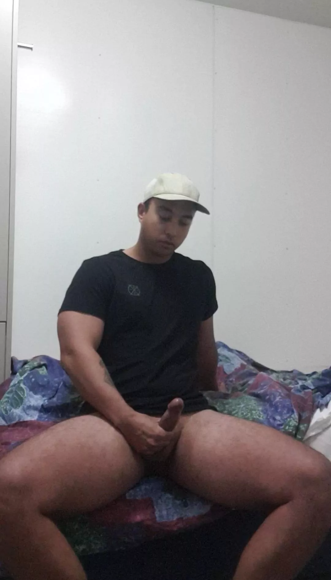 Masturbating in isolation really does hit differently 😄