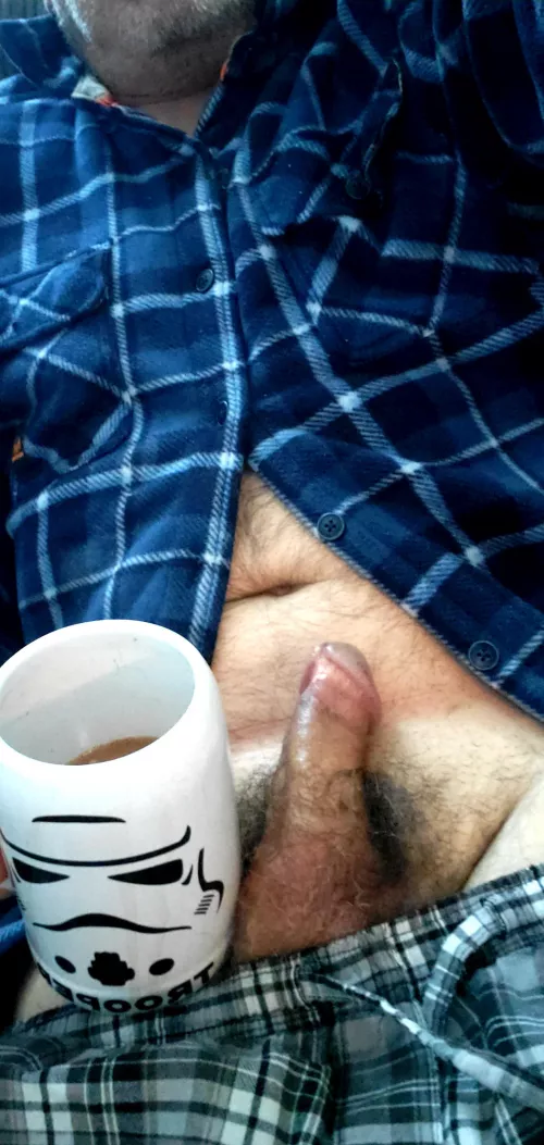 May the force be with you on this frosty Friday 😈☕☕🔥