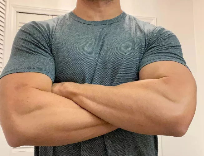 Maybe just #armporn? Maybe just #armporn?