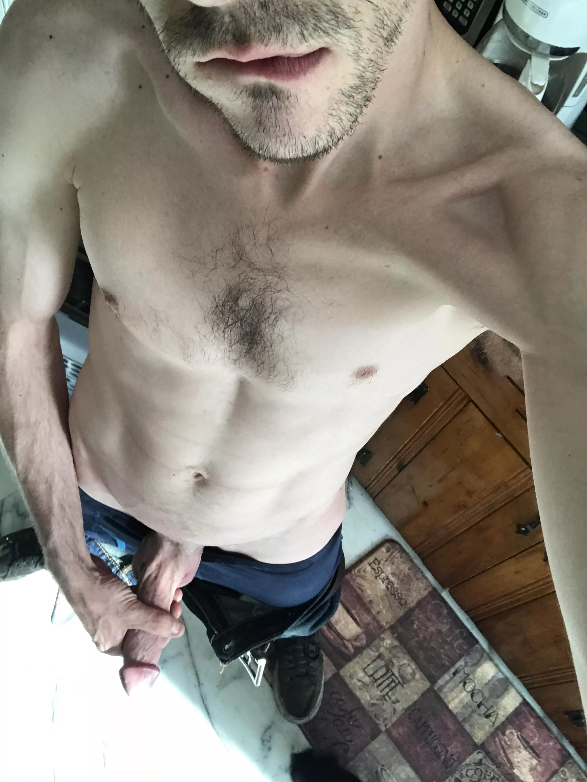 (M)aybe you could rate me real quick?.. (M)aybe you could rate me real quick?..