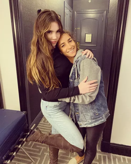 Mckayla Maroney And Alexandra Rose Raisman Mckayla Maroney And Alexandra Rose Raisman