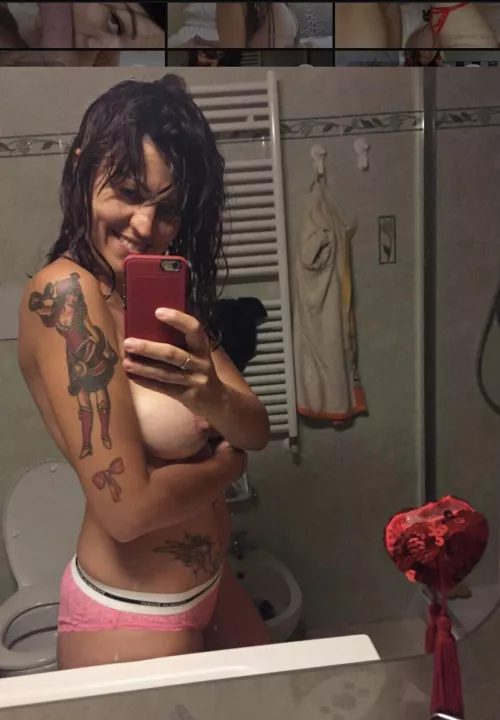 me and my boobs after shower💋💦💦