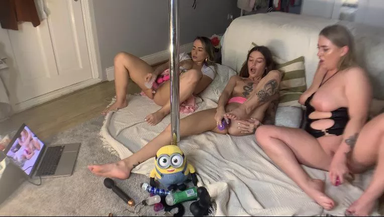 Me and my friends had the best time 💦🍭🐱 Me and my friends had the best time 💦🍭🐱