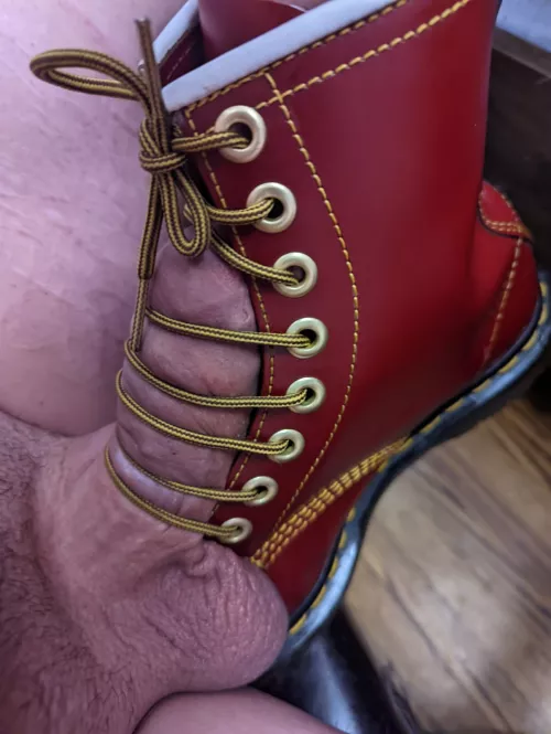 Me, fucking my boys new boots!