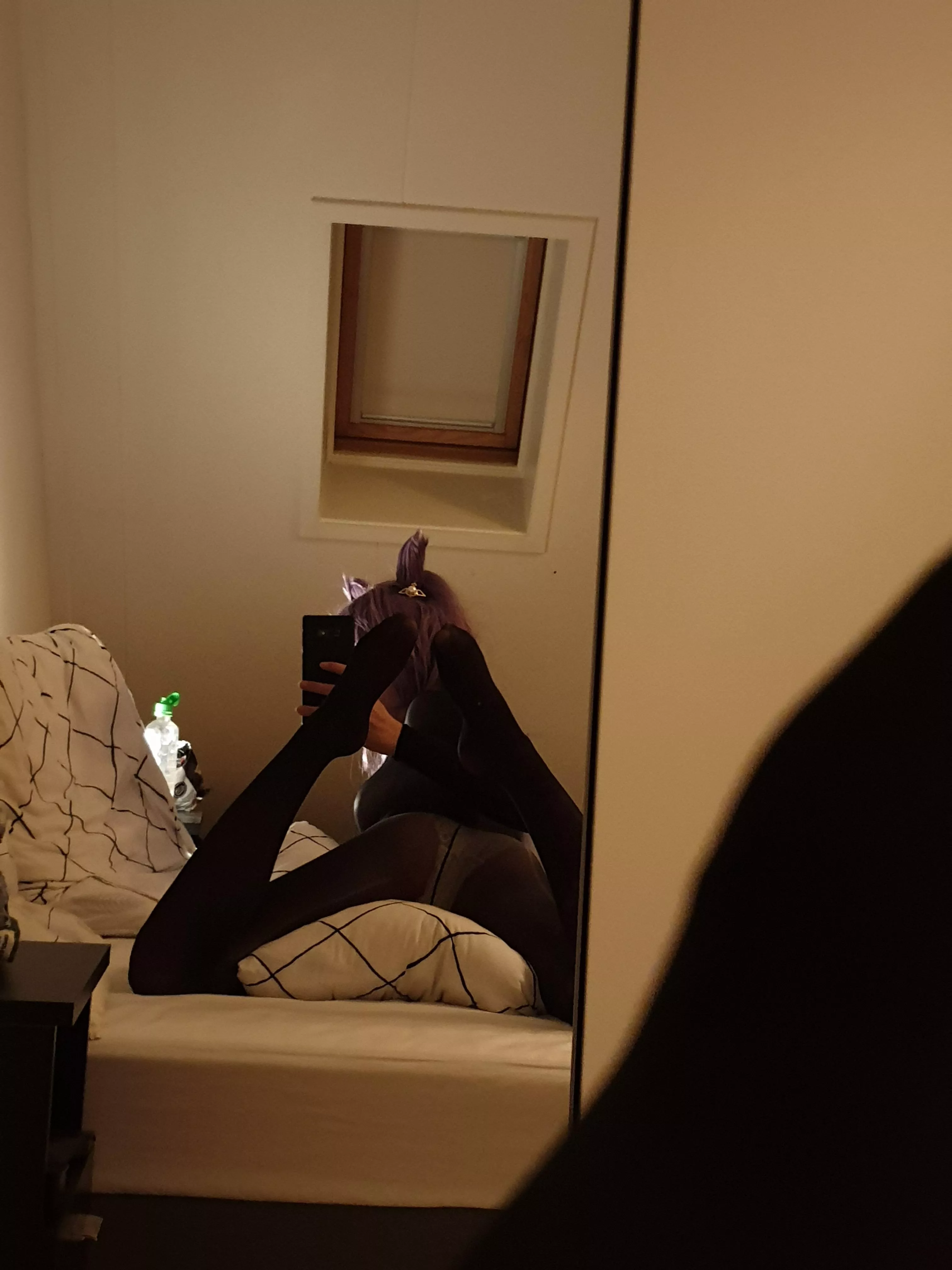 Me humping my pillow in bodystockings Me humping my pillow in bodystockings