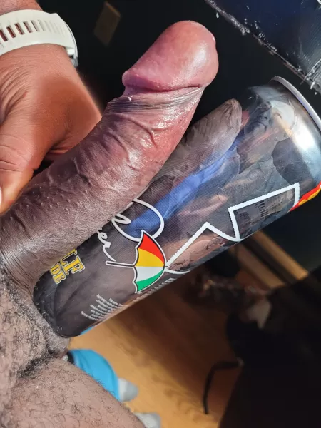 Me vs an Arizona can :) Me vs an Arizona can :)