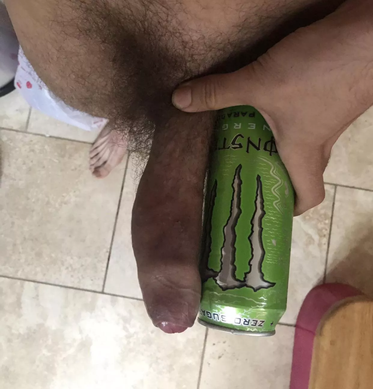 Me vs monster can Me vs monster can