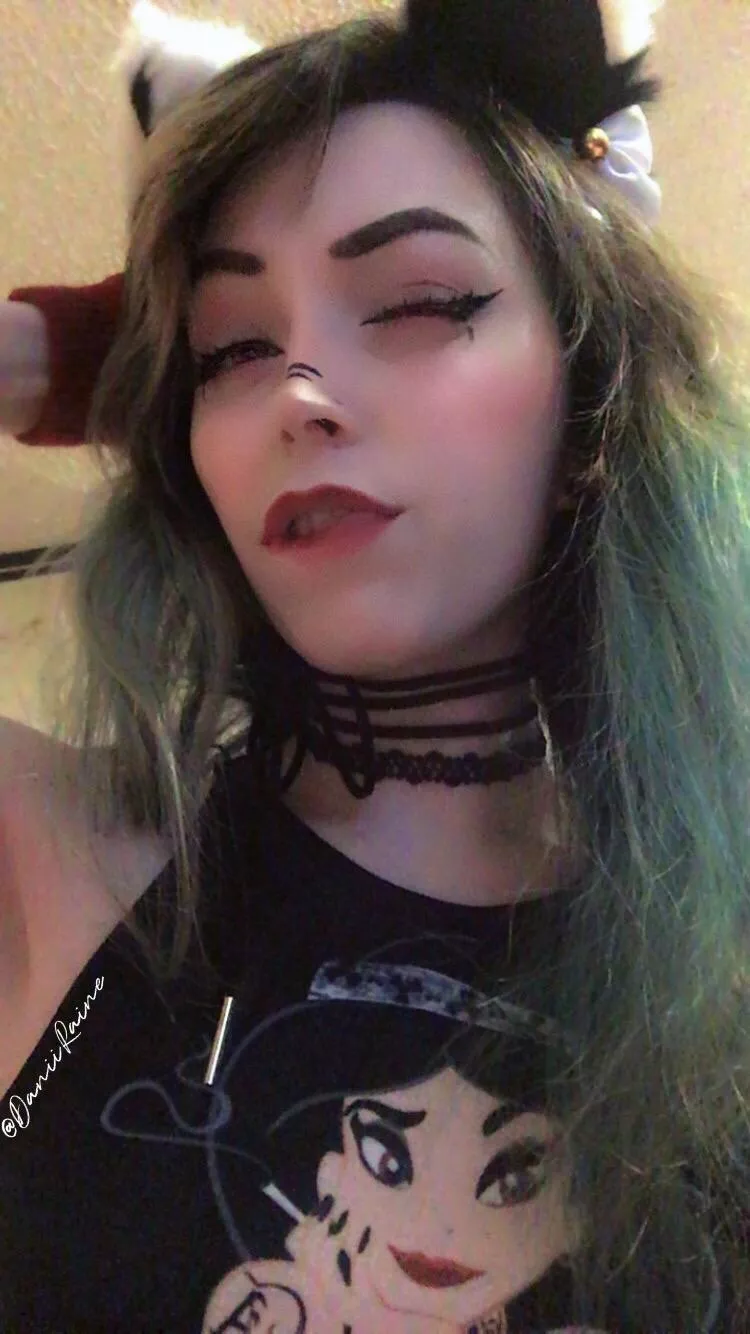 Meeooww!!😊😉😽