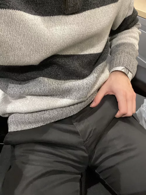 meet me at my desk bro?