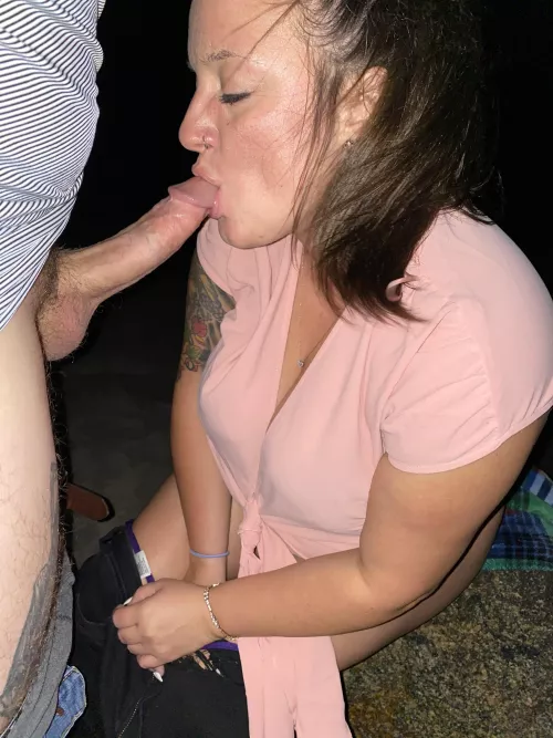 Meet this guy on the beach and he let me give him head🤤🤤😈😈 Meet this guy on the beach and he let me give him head🤤🤤😈😈