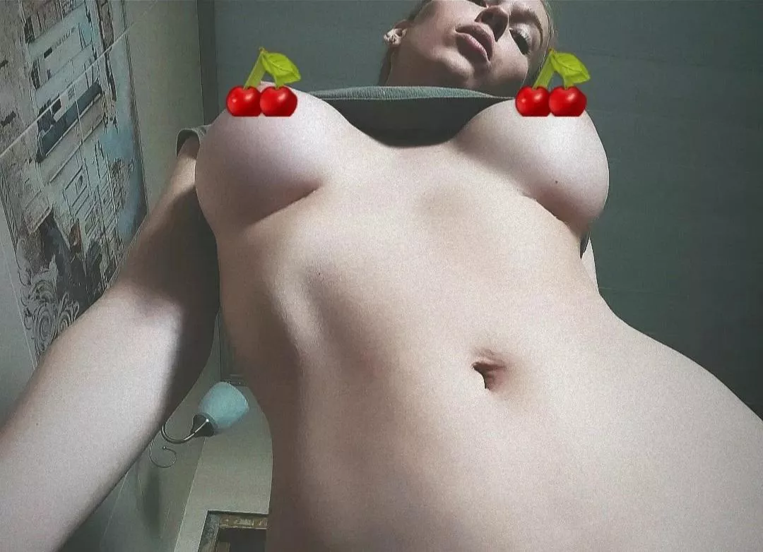 Meow🥰🍒 Meow🥰🍒