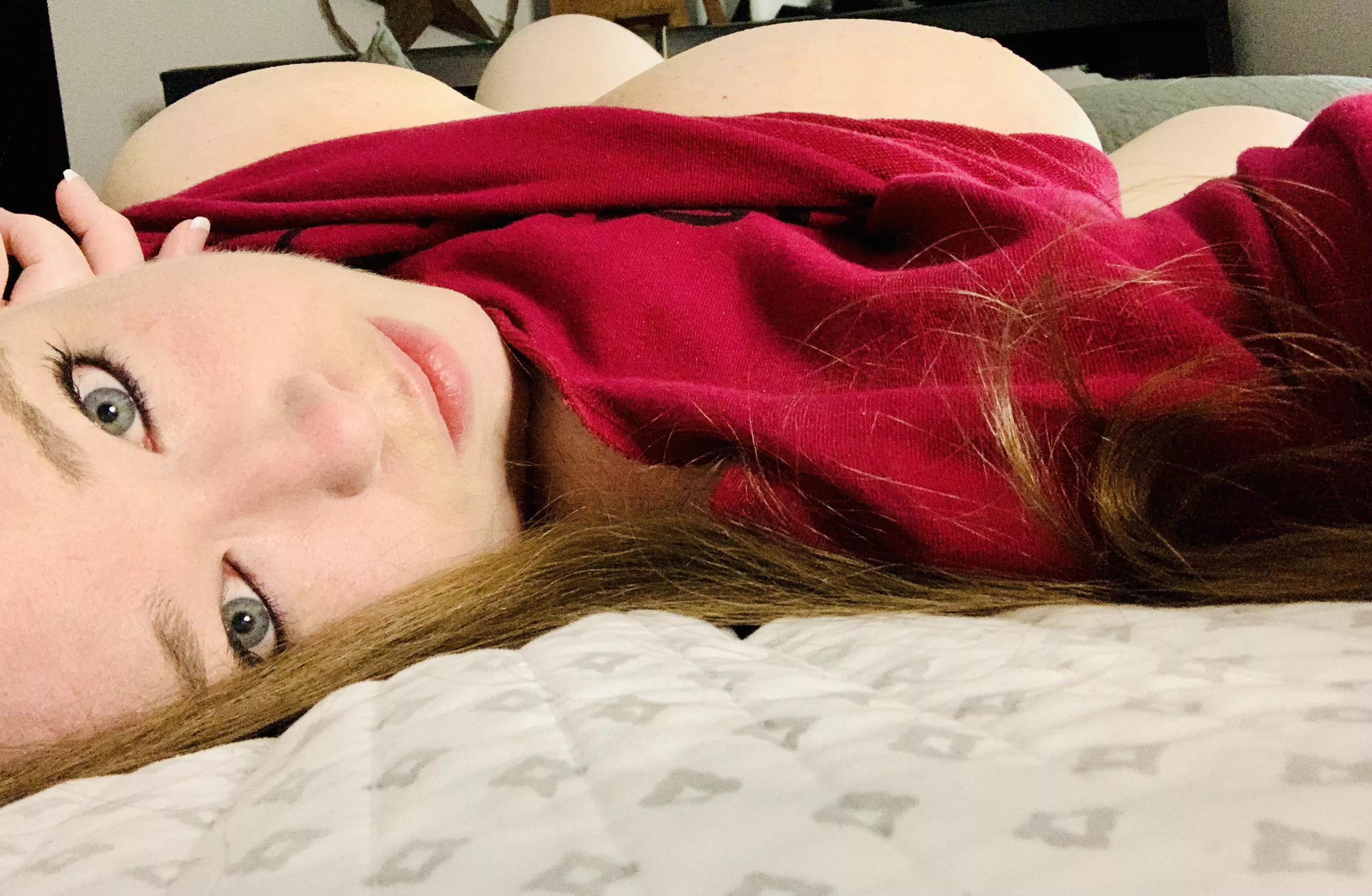 Merry and bright 😘 maybe a little 🔥 and 💦 too