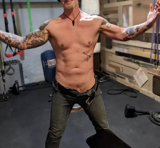 [M]erry Christmas [50s]