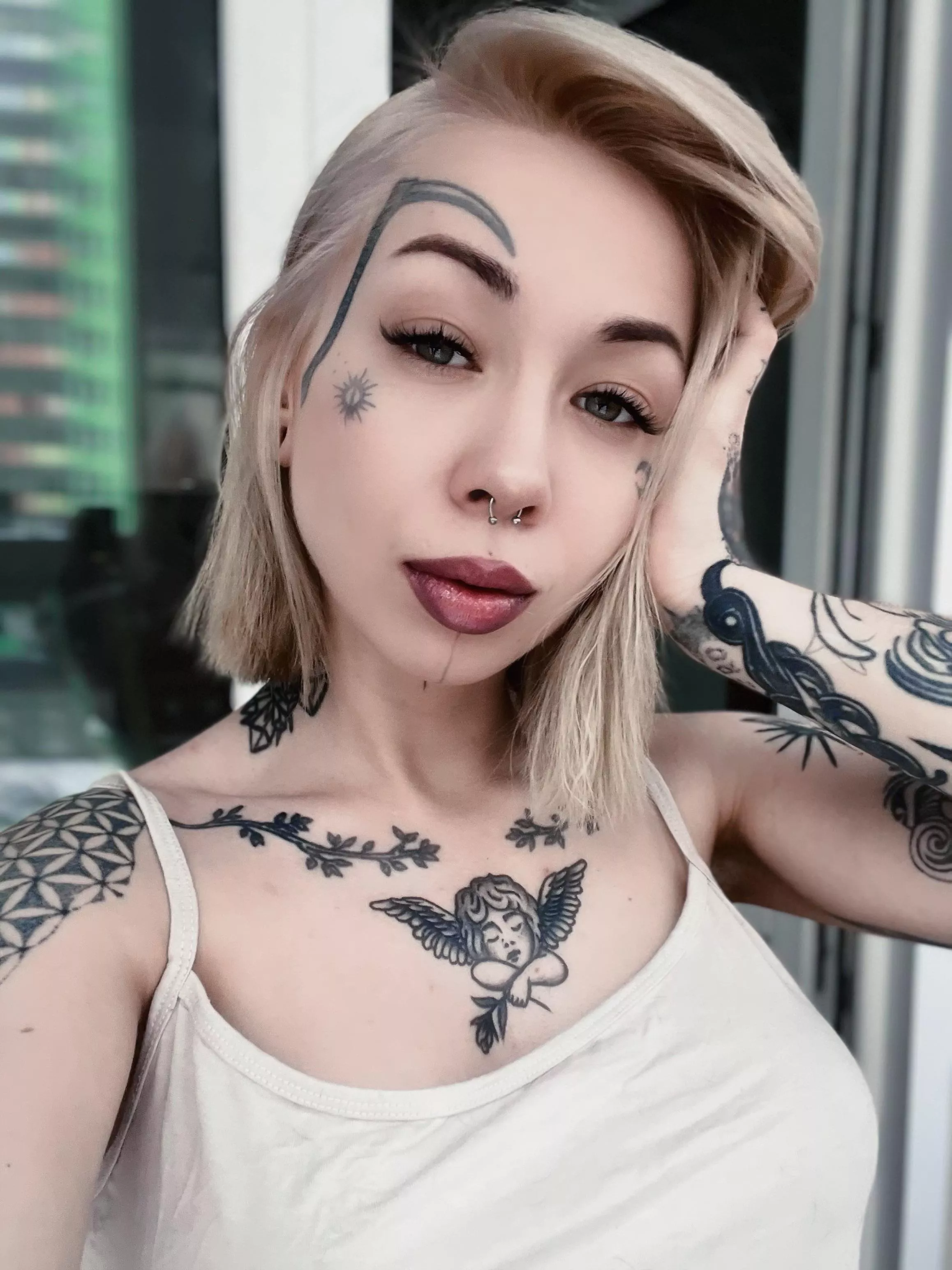 Merry Christmas😼🤤