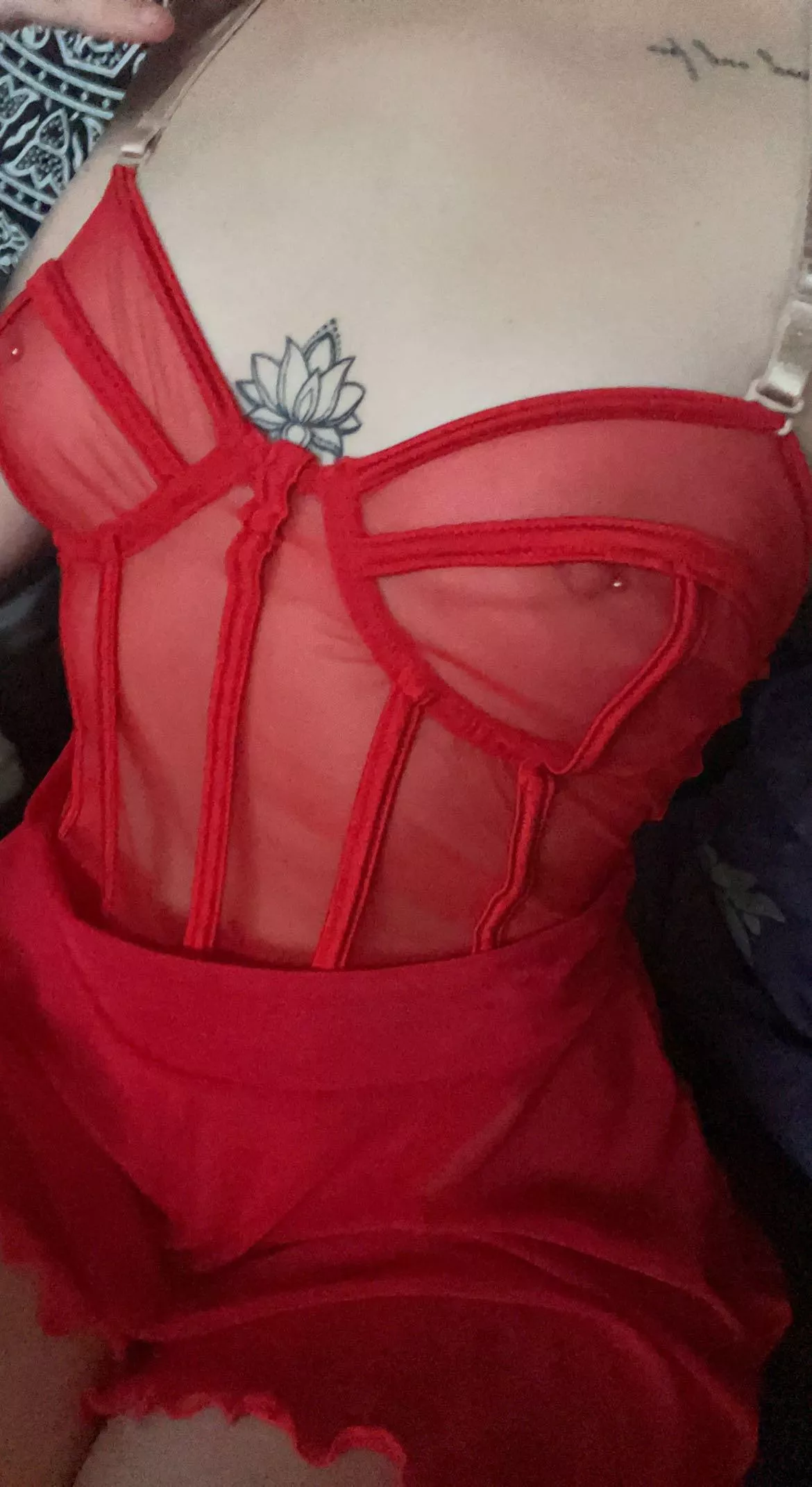 Merry Christmas🎄 anyone wanna give me a gift🥰