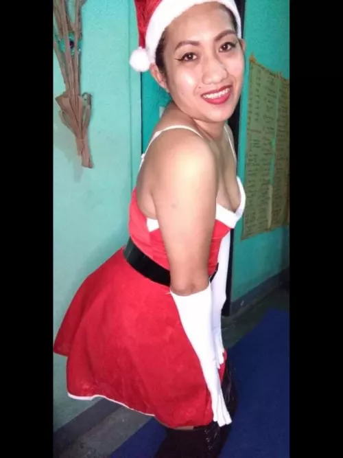 Merry Christmas daddy. Iโve been a naughty girl. ๐