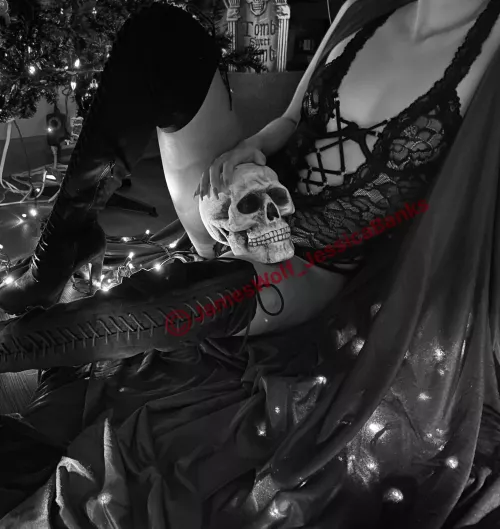 Merry Christmas Eve to all of my naughty boys and girls