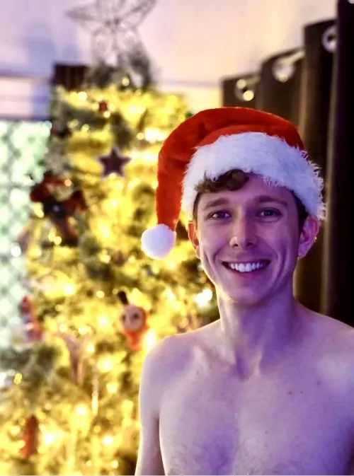 Merry Christmas from Australia. Spending the day in quarantine but thankful for all I have. Merry Christmas from Australia. Spending the day in quarantine but thankful for all I have.