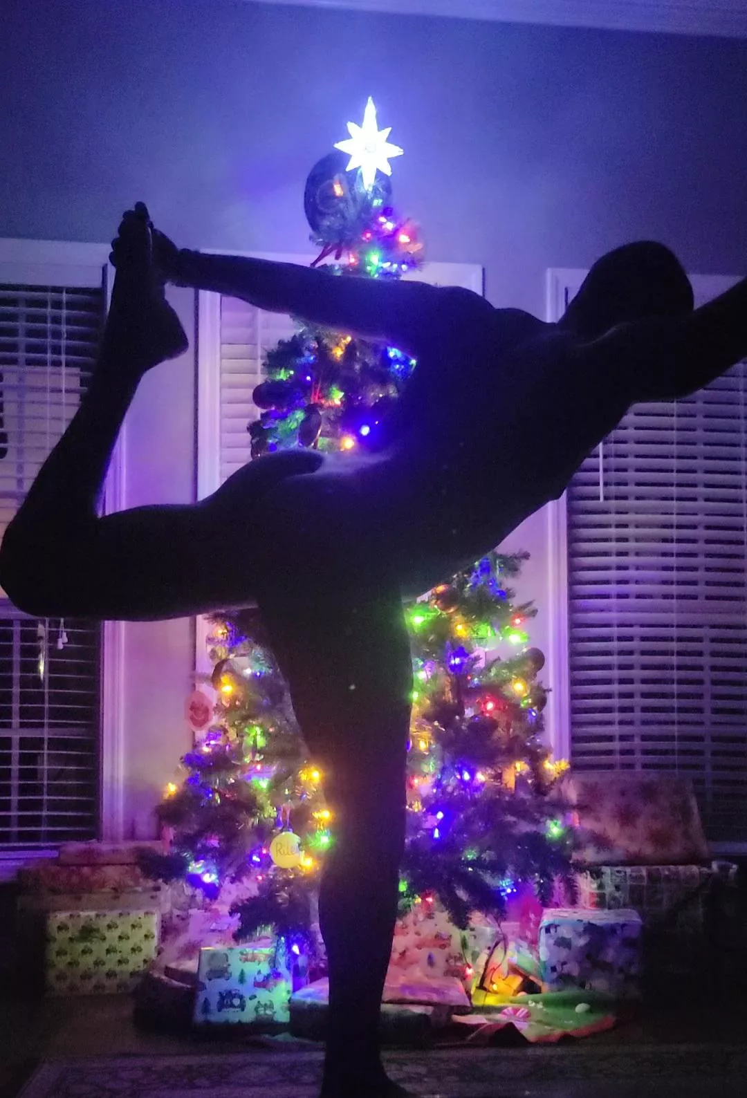 Merry Christmas to you all. π§ββοΈ Merry Christmas to you all. π§ββοΈ