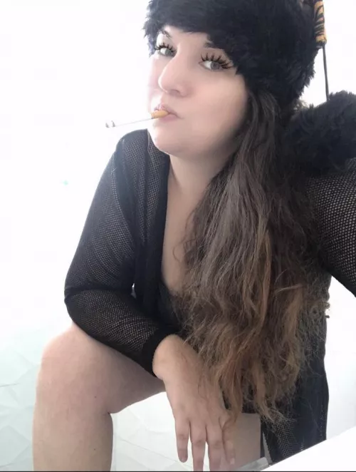 merry Christmas Ya filthy animals 😉 morning stogies are good for the soul 🥰